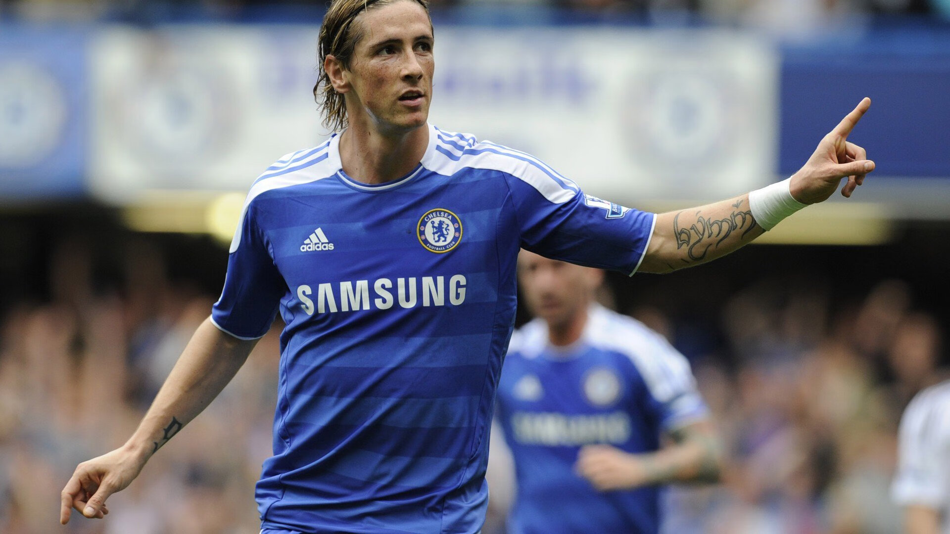 世界杯小组赛 中国队末轮生死战逆转出线